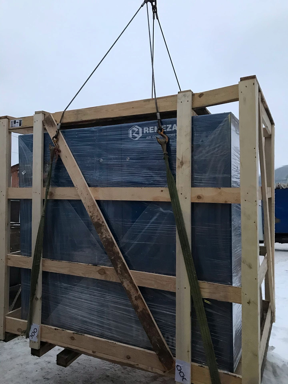 Винтовые компрессоры Ремеза поставлены строительной компании Монолит