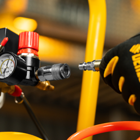 Поршневой компрессор  DLP -3000/50