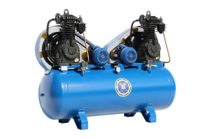 Поршневой компрессор АСО Бежецк К30/7 фото